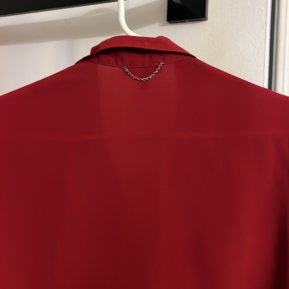 SALE!! NWOT LE CHATEAU BLOUSE 🔥🔥🔥🔥 - Picture 4 of 9